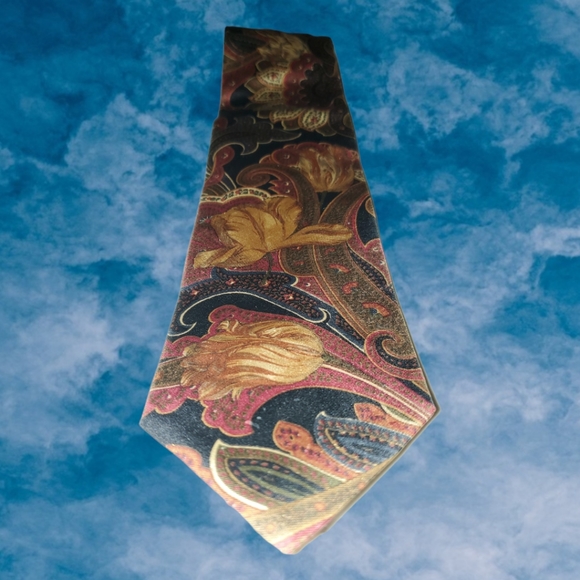 Bill Blass Vintage Silk Necktie - Picture 2 of 4